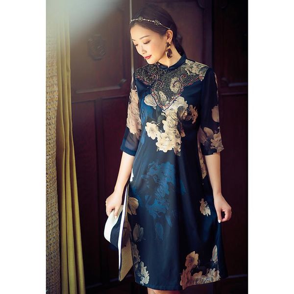 ethnic clothing escape beauty up jade containing silk cheongsam modified dress young daily retro elegant woman, Red
ethnic clothing escape beauty up jade containing silk cheongsam modified dress young daily retro elegant woman, Red