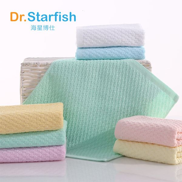 handkerchiefpure jacquard children's 30 * 30 small baby saliva pure cotton towel, Blue;white
handkerchiefpure jacquard children's 30 * 30 small baby saliva pure cotton towel, Blue;white