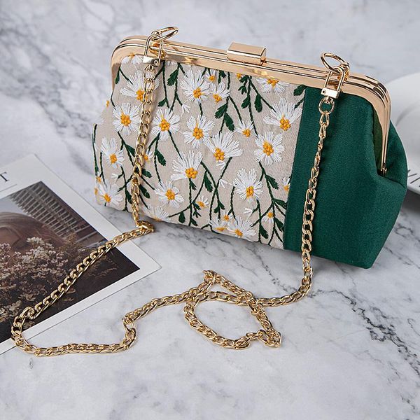 evening bags angelatracy floral flower women fashion metal handbags wallet tote bag shoulder chain satchel purse
evening bags angelatracy floral flower women fashion metal handbags wallet tote bag shoulder chain satchel purse