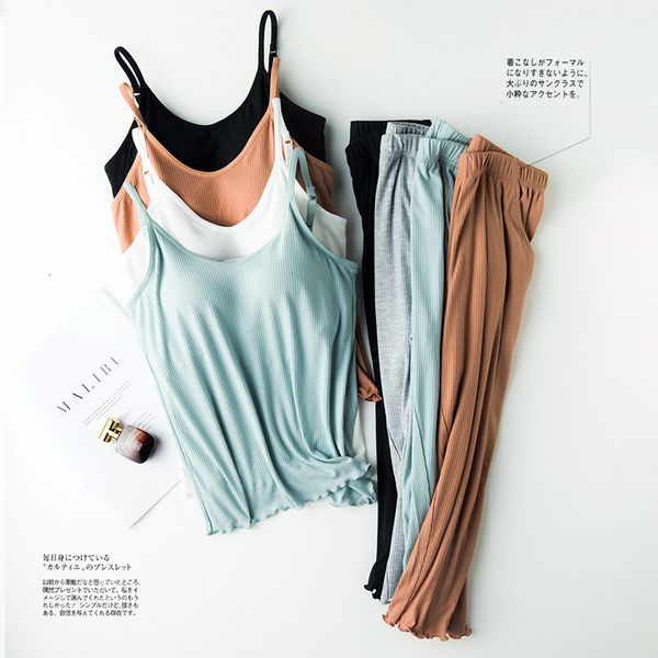 2021 new thin pajamas women's camisole cropped trousers suit with chest pad cup leisure elastic loose home two piece set summer eo1h, Black;brown
2021 new thin pajamas women's camisole cropped trousers suit with chest pad cup leisure elastic loose home two piece set summer eo1h, Black;brown