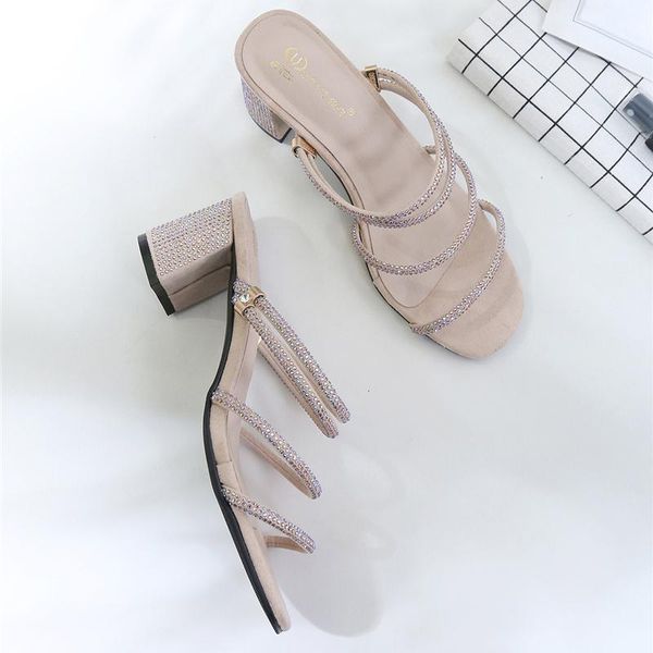 dress shoes 2021 summer women apricot crystal bling block high heels gladiators sandals lady club party wedding mules size 34-40, Black
dress shoes 2021 summer women apricot crystal bling block high heels gladiators sandals lady club party wedding mules size 34-40, Black