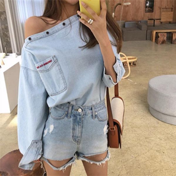 women's t-shirt 2021 spring slash neck buttons denim t shirt women casual long sleeve pocket pullover ladies loose street cowboy tee s, White
women's t-shirt 2021 spring slash neck buttons denim t shirt women casual long sleeve pocket pullover ladies loose street cowboy tee s, White