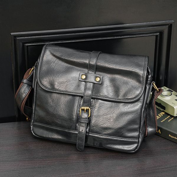 bag handbag korean men's postman's shoulder leather casual versatile messenger, Black;red
bag handbag korean men's postman's shoulder leather casual versatile messenger, Black;red