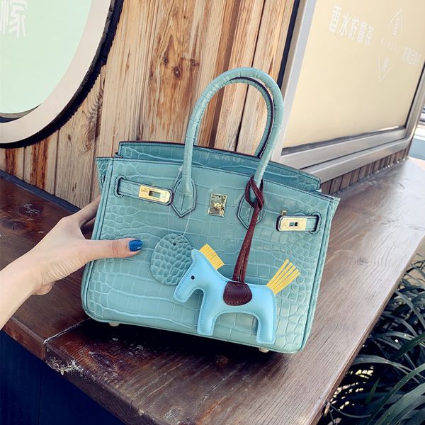 womens bag crocodile pattern genuine leather retro fashionable mini shoulder crossbody handbag lock
womens bag crocodile pattern genuine leather retro fashionable mini shoulder crossbody handbag lock