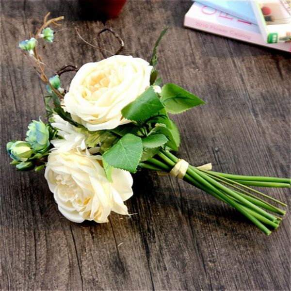 1 bouquet 3pcs rose and gerbera artificial flower home wedding decoration silk flowers artificial party decoration 28cm long
1 bouquet 3pcs rose and gerbera artificial flower home wedding decoration silk flowers artificial party decoration 28cm long