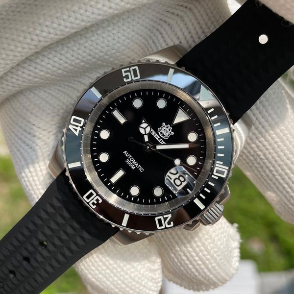 wristwatches sd1953 dive watch water ghost calendar magnifying glass nh35 movement professional steeldive 300m waterproof, Slivery;brown
wristwatches sd1953 dive watch water ghost calendar magnifying glass nh35 movement professional steeldive 300m waterproof, Slivery;brown