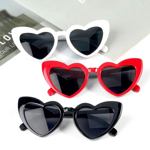 sunglasses heart-shaped women fashion lady pink brand designer cat eye glasses ladies retro love heart shaped sun uv400, White;black
sunglasses heart-shaped women fashion lady pink brand designer cat eye glasses ladies retro love heart shaped sun uv400, White;black