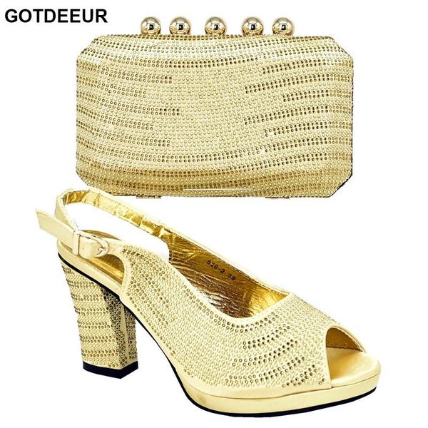 dress shoes italian with matching bags sandalias rasteiras femininas 2021 party decorated appliques super high (8cm-up), Black
dress shoes italian with matching bags sandalias rasteiras femininas 2021 party decorated appliques super high (8cm-up), Black