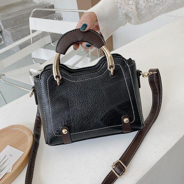 shoulder bags 2021 autumn winter women handbags circle handle crossbody female fashion designer office lady pu leather satchels
shoulder bags 2021 autumn winter women handbags circle handle crossbody female fashion designer office lady pu leather satchels