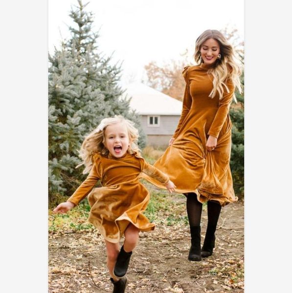 casual dresses summer korean velvet long sleeve parent-child dress skirt one-piece woman's longuette, Black;gray
casual dresses summer korean velvet long sleeve parent-child dress skirt one-piece woman's longuette, Black;gray