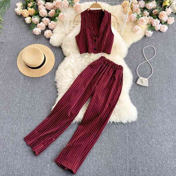 green red green striped two piece set women office lady sleeveless single breasted short high waist pants suit female ol, White
green red green striped two piece set women office lady sleeveless single breasted short high waist pants suit female ol, White
