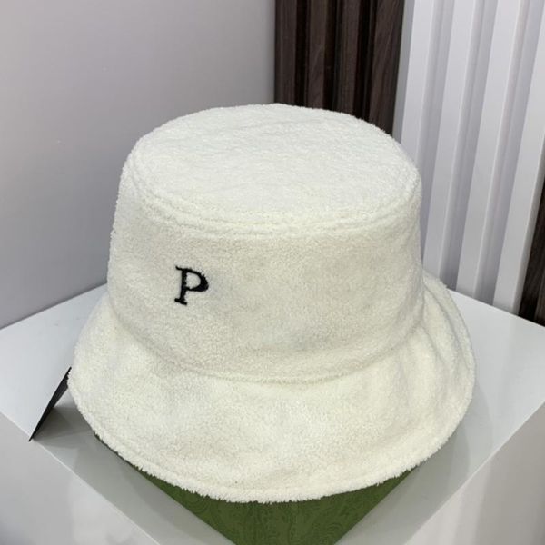 luxurys designers bucket hat men's and women's autumn winters fisherman cap warm designer winter hats leisure fashion 3 colors goo, Blue;gray
luxurys designers bucket hat men's and women's autumn winters fisherman cap warm designer winter hats leisure fashion 3 colors goo, Blue;gray