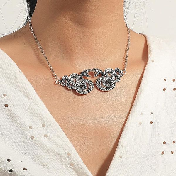 chains necklace woman double snake necklaces women chain ladies pendant girls jewelry silver color trendy vintage zinc alloy halskette
chains necklace woman double snake necklaces women chain ladies pendant girls jewelry silver color trendy vintage zinc alloy halskette