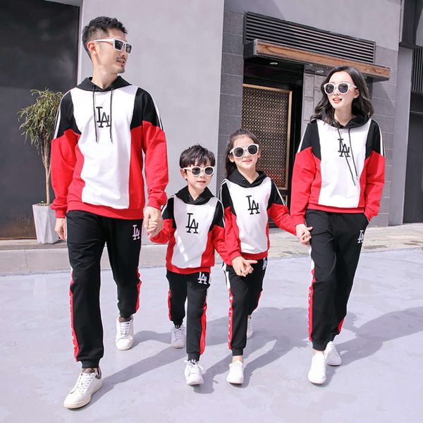 family parent 2021 new of three and four fashion sports suit daughter mother child spring drs long sleeve, Blue
family parent 2021 new of three and four fashion sports suit daughter mother child spring drs long sleeve, Blue