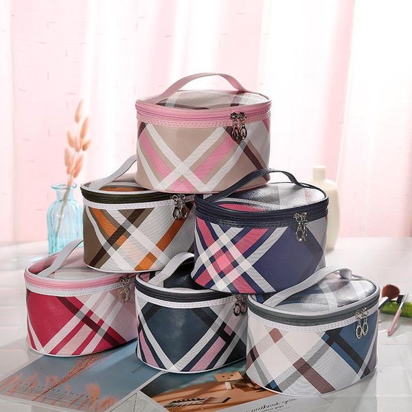 cosmetic bags & cases patchwork plaid print makeup bag waterproof nolon barrel-shaped zipper toiletry pouch beauty case travel organizer
cosmetic bags & cases patchwork plaid print makeup bag waterproof nolon barrel-shaped zipper toiletry pouch beauty case travel organizer