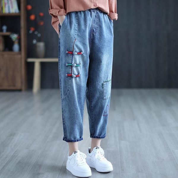 women's jeans literature and art retro nine point with coil button embroidered loose thin harem pants in spring summer, Blue
women's jeans literature and art retro nine point with coil button embroidered loose thin harem pants in spring summer, Blue