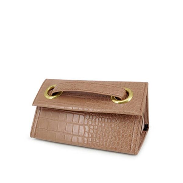 waist bags women crocodile pattern bag 2021 arrival fashional triangular crossbody chain for ladies
waist bags women crocodile pattern bag 2021 arrival fashional triangular crossbody chain for ladies