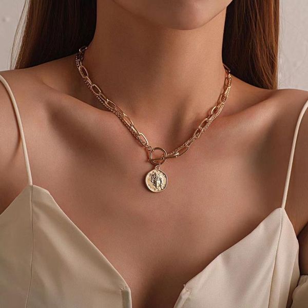chains fashion punk portrait pendants necklace for women gold silver color pearl choker chain necklaces 2021 female party jewelry
chains fashion punk portrait pendants necklace for women gold silver color pearl choker chain necklaces 2021 female party jewelry