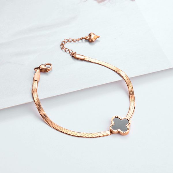 luxury brand rose gold four leaf clover charm snake chain bracelet classic stainless steel jewelry for women, Golden;silver
luxury brand rose gold four leaf clover charm snake chain bracelet classic stainless steel jewelry for women, Golden;silver