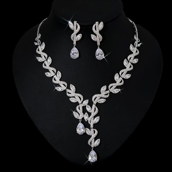 earrings & necklace 2021 wedding jewelry sets accessories for women engagement bridesmaids pendant choker crystal, Silver
earrings & necklace 2021 wedding jewelry sets accessories for women engagement bridesmaids pendant choker crystal, Silver