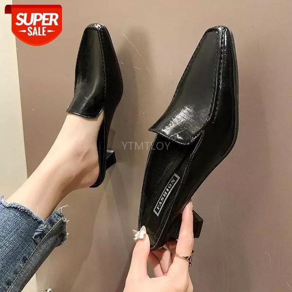 brand new luxury slippers handmade genuine leather shoes fashion women female mules zapatillas mujer casa #bt1q, Black
brand new luxury slippers handmade genuine leather shoes fashion women female mules zapatillas mujer casa #bt1q, Black