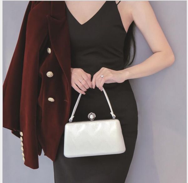 1-5 women leather luggage bag man handbags men business travel shoulder bags duffel bag tote 55cm
1-5 women leather luggage bag man handbags men business travel shoulder bags duffel bag tote 55cm