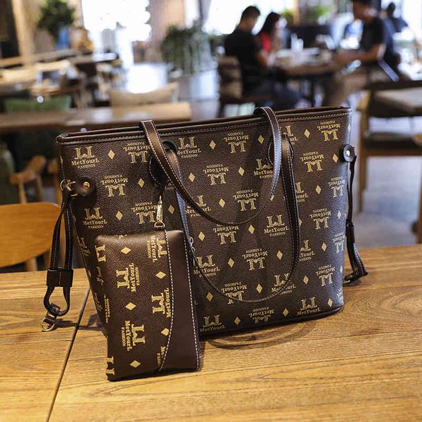 new handbags bag women's 2021 advanced sense versatile fashion commuting tote mother and son large capacity one shoulder handbag factor
new handbags bag women's 2021 advanced sense versatile fashion commuting tote mother and son large capacity one shoulder handbag factor