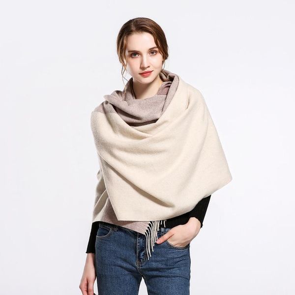 scarves 2021 winter tassel shawl, women's pure wool warm scarf. european and american classic color matching plaid scarf, Blue;gray
scarves 2021 winter tassel shawl, women's pure wool warm scarf. european and american classic color matching plaid scarf, Blue;gray