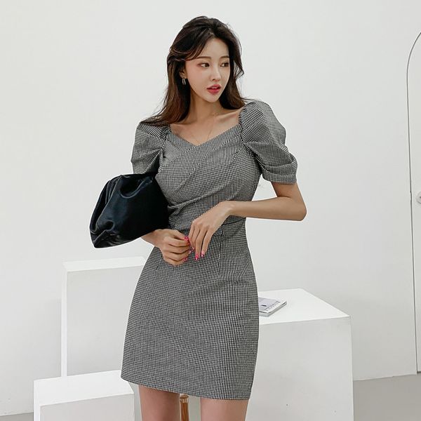 new arrival fashion mini women elegant summer vintage puff sleeve v-neck plaid temperament office lady simple a-line dress p9ec, White;black
new arrival fashion mini women elegant summer vintage puff sleeve v-neck plaid temperament office lady simple a-line dress p9ec, White;black