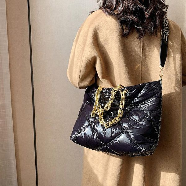 shoulder bags luxury chain designer casual tote for women winter fashion pu leather handbags and purses 2021 trend sac luxe
shoulder bags luxury chain designer casual tote for women winter fashion pu leather handbags and purses 2021 trend sac luxe