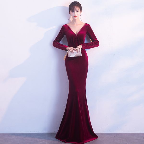 women v neck sleeve velvet evening party dresses female elegant maxi dress fishtail floor-length cheongsam 214h, Black;gray
women v neck sleeve velvet evening party dresses female elegant maxi dress fishtail floor-length cheongsam 214h, Black;gray