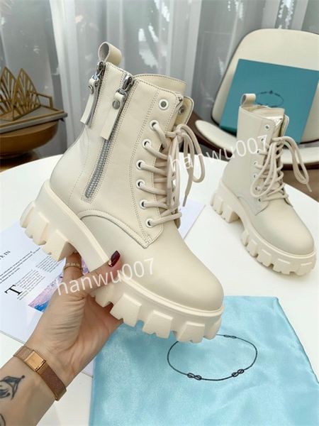 2021 new style red bottoms sneaker men 35-40 boot spikes suede leather red sole men shoes super perfect melon motorcycle ankle boot for zh21, Black
2021 new style red bottoms sneaker men 35-40 boot spikes suede leather red sole men shoes super perfect melon motorcycle ankle boot for zh21, Black