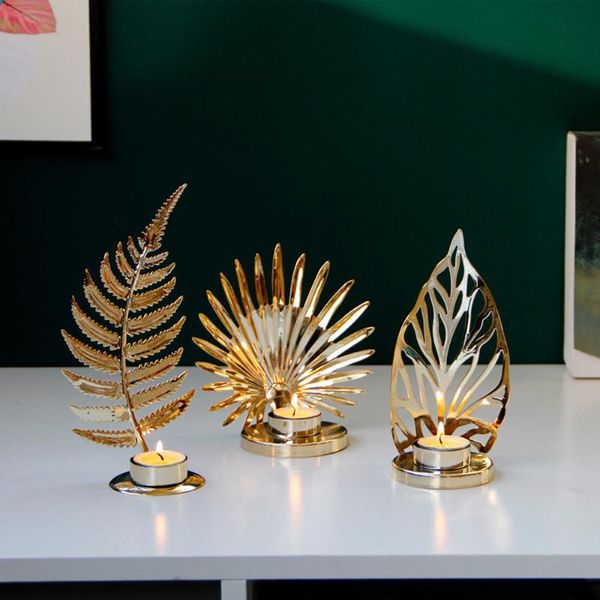 metal candlestick european elegant fern leaf shape handmade candle holder for wedding christmas home decoration new
metal candlestick european elegant fern leaf shape handmade candle holder for wedding christmas home decoration new