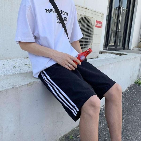 2020 summer shorts for male students three bar casual capris thin breathable beach pants, White;black
2020 summer shorts for male students three bar casual capris thin breathable beach pants, White;black