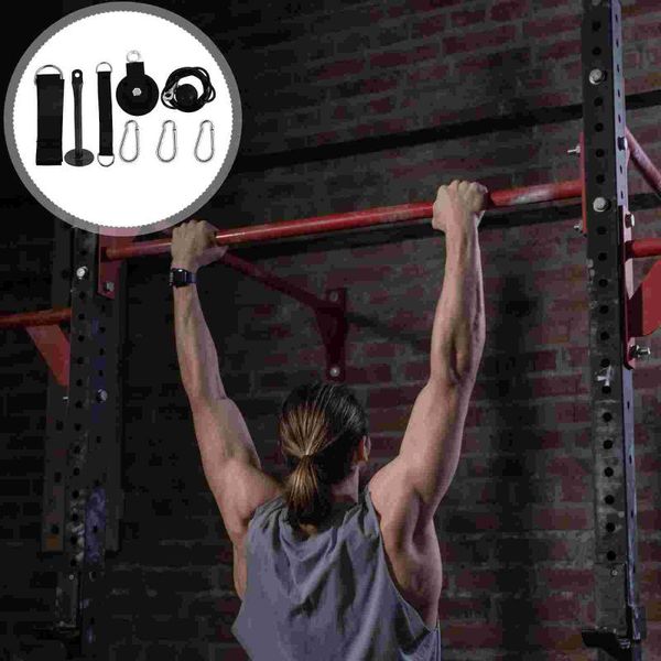 accessories 1 set of attachment tricep pulley system trainer cable 
accessories 1 set of attachment tricep pulley system trainer cable