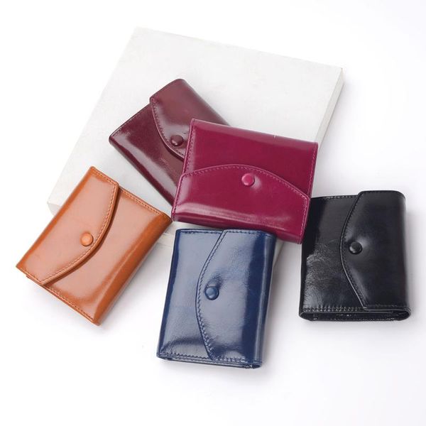 wallets oil wax ultra-thin mini wallet 2021 three fold envelope genuine leather women short cowhide bag, Red;black
wallets oil wax ultra-thin mini wallet 2021 three fold envelope genuine leather women short cowhide bag, Red;black