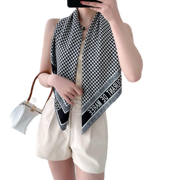 scarves 2021 spring twill silk scarf female uniform with 90cm square custom, Blue;gray
scarves 2021 spring twill silk scarf female uniform with 90cm square custom, Blue;gray