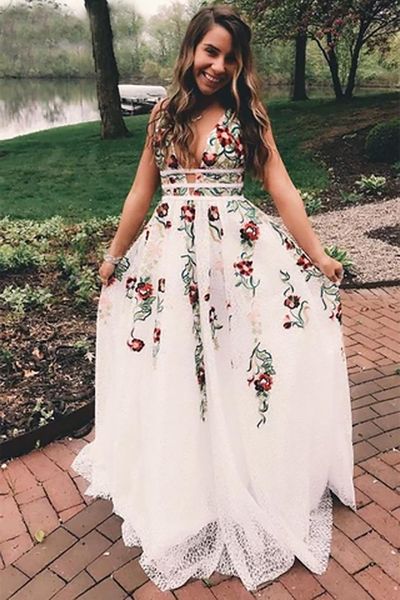 new white fairy prom dresses a-line v-neck lace flowers sleeveless open back prom dress evening party gown, Black;red
new white fairy prom dresses a-line v-neck lace flowers sleeveless open back prom dress evening party gown, Black;red