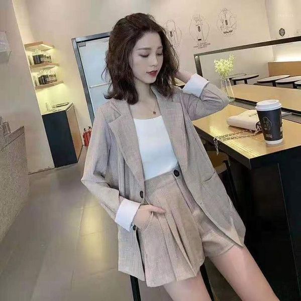 piece set women suit female the career female2021spring and autumn long-sleeved small jacket shorts casual women's tracksuits, Gray
piece set women suit female the career female2021spring and autumn long-sleeved small jacket shorts casual women's tracksuits, Gray