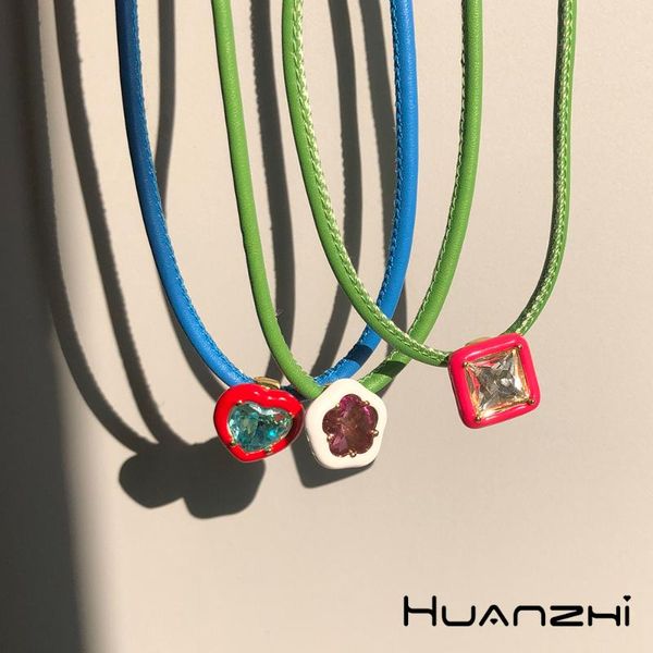 pendant necklaces huanzhi 2021 colorful pu leather choker love heart flower enamel zircon clavicle necklace for women girls party jewelry, Silver
pendant necklaces huanzhi 2021 colorful pu leather choker love heart flower enamel zircon clavicle necklace for women girls party jewelry, Silver