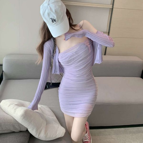 popular thin purple suspender mesh dress women's summer tight show 2020 new temperament skirt f1011 hot, White;black
popular thin purple suspender mesh dress women's summer tight show 2020 new temperament skirt f1011 hot, White;black