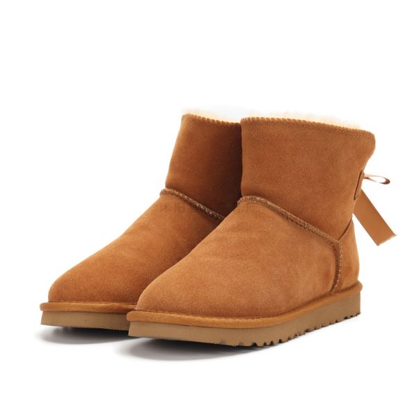 designer shoes 2022 cowhide leather short plush fur lined women short mid-calf winter suede snow boots with bowknots mink tassel, Black
designer shoes 2022 cowhide leather short plush fur lined women short mid-calf winter suede snow boots with bowknots mink tassel, Black