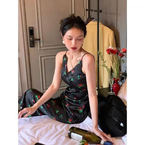 casual dresses philosophy 2021 v- neck floral strap dress sleeveless chiffon elegant vintage female office lady korean, Black;gray
casual dresses philosophy 2021 v- neck floral strap dress sleeveless chiffon elegant vintage female office lady korean, Black;gray