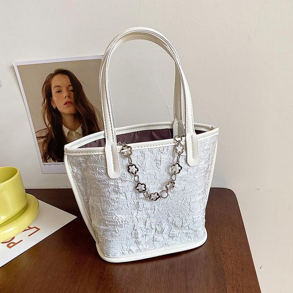 evening bags niche design bag female 2021 fashion all-match 2in1 handbag bucket shoulder width: 25cm
evening bags niche design bag female 2021 fashion all-match 2in1 handbag bucket shoulder width: 25cm