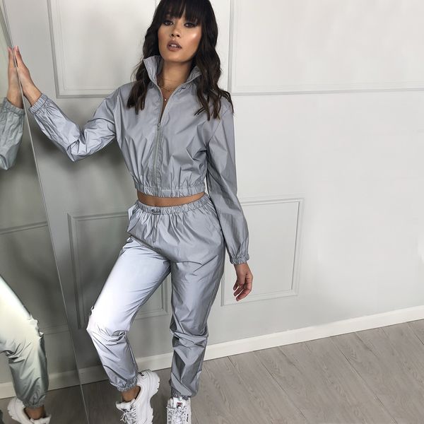 fashion 2 piece women tracksuits set reflective jacket and long pants ladies loose zipper shine sweatsuit outfits sets, Red;black
fashion 2 piece women tracksuits set reflective jacket and long pants ladies loose zipper shine sweatsuit outfits sets, Red;black