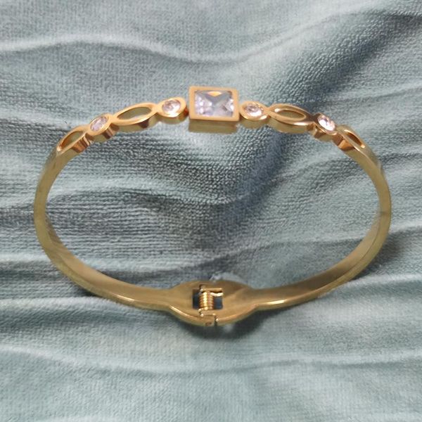 bangle bracelet pulseras mujer bangles femme pulsera hombre jewelry bracelets for women wholesale, Black
bangle bracelet pulseras mujer bangles femme pulsera hombre jewelry bracelets for women wholesale, Black