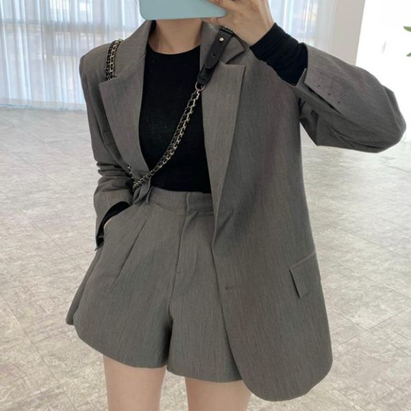 women's suits & blazers spring 2021 french-style elegant lapel two-button loose-fitting suit jacket + high waist and wide legs shorts w, White;black
women's suits & blazers spring 2021 french-style elegant lapel two-button loose-fitting suit jacket + high waist and wide legs shorts w, White;black