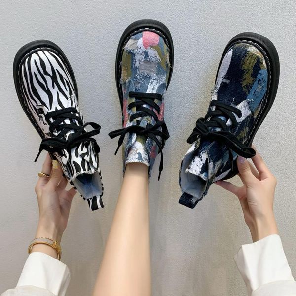 boots women 2021 summer autumn leopard color matching print thick sole high canvas board shoes casual short, Black
boots women 2021 summer autumn leopard color matching print thick sole high canvas board shoes casual short, Black