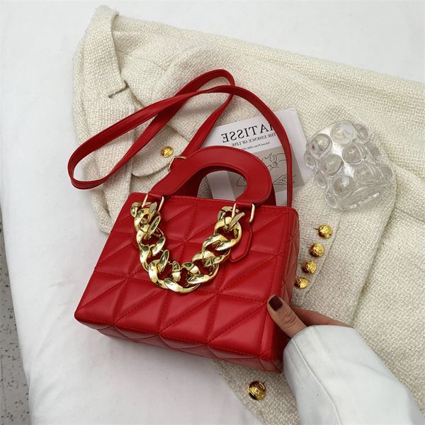 fashion bag female 2021 autumn and winter new fashion thick chain portable one shoulder princess foreign style messenger small square
fashion bag female 2021 autumn and winter new fashion thick chain portable one shoulder princess foreign style messenger small square
