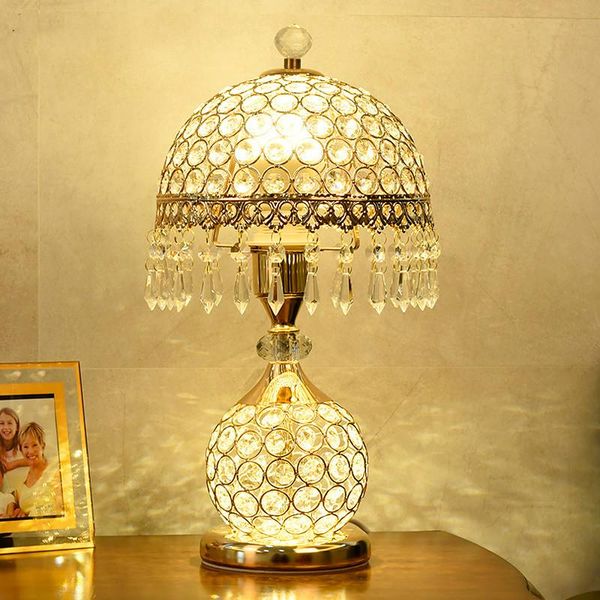 european style creative bedroom bedside lamp home romantic appeal princess style warm small luxury crystal table lamp lx122402
european style creative bedroom bedside lamp home romantic appeal princess style warm small luxury crystal table lamp lx122402
